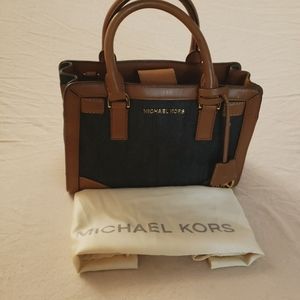 Michael Kors Mini Tote